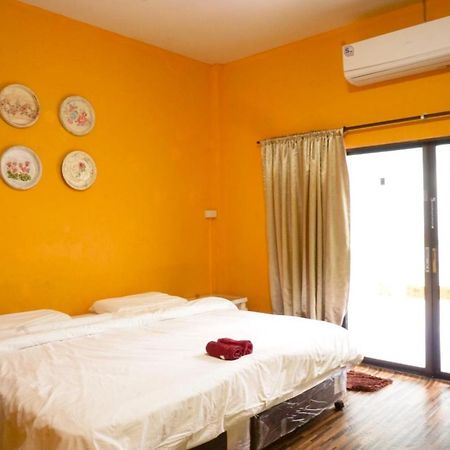 Chongrak Guesthouse Chiang Mai Luaran gambar