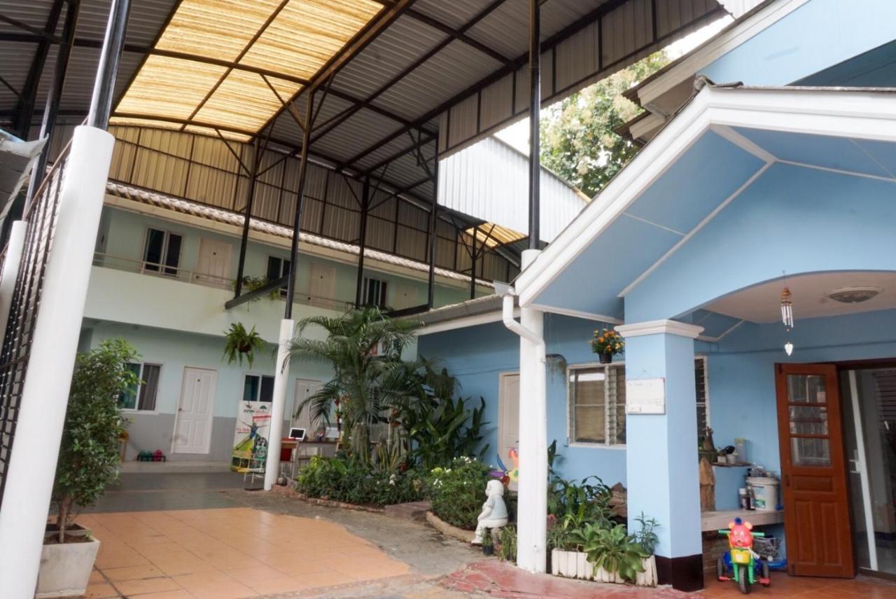 Chongrak Guesthouse Chiang Mai Luaran gambar